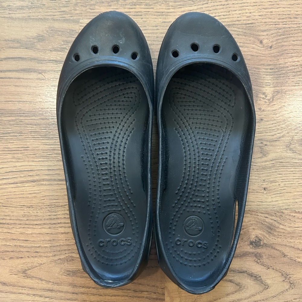 CROCS Flats